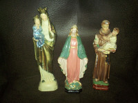 plusieurs statue religieuse