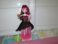 2013 - Monster High Draculaura 13 Wishes - Collection