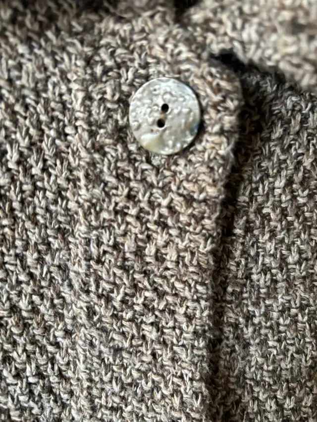 Ladies sweater in Women's - Tops & Outerwear in Kitchener / Waterloo - Image 5