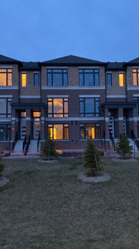 Townhome for rent in Barrie South from Builder brand new
