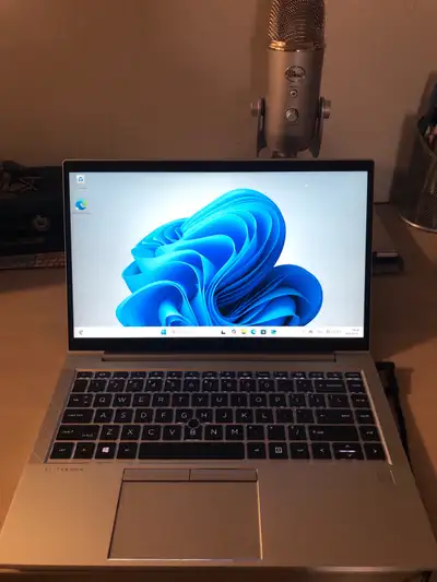 HP EliteBook 840 G8, View more