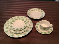 Fine porcelain dinner set