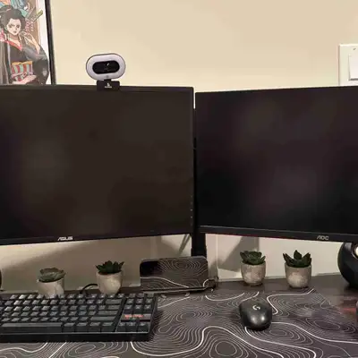 Both in perfect working condition. Selling because I do not use anymore. You can either buy a single...