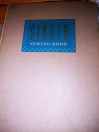 SINGER  SEWING  BOOK
