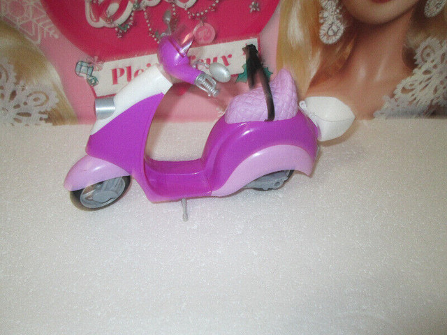 Scooter Sac de Rangement Set de Vaisselle pour Poupée Barbie dans Jouets et jeux  à Longueuil/Rive Sud - Image 3