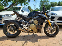 Ducati Streetfighter V4S 2022