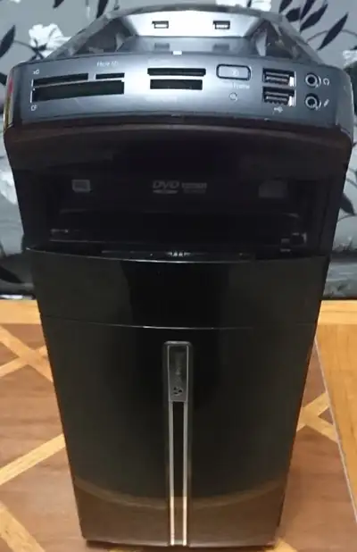 Gaming PC w Athlon II X4 559 3.40GHz, 8GB RAM, 500GB HDD, Win 10, View more