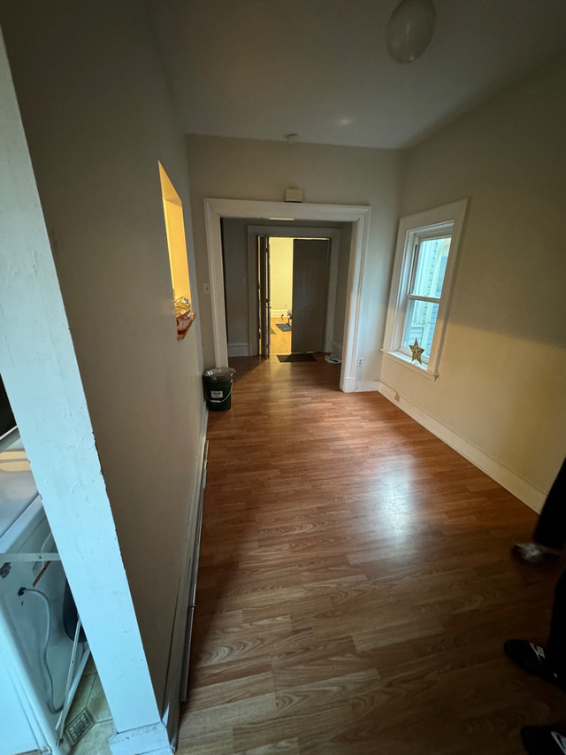 1 bed 1 bath apartment  in Room Rentals & Roommates in City of Halifax - Image 3
