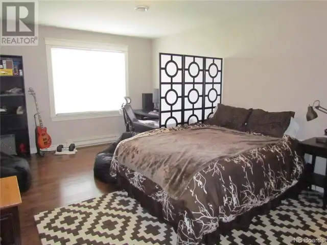 2 Bed apartment/condo with balcony, den and underground parking in Long Term Rentals in Fredericton - Image 10