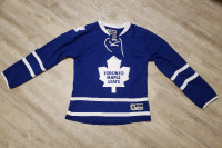 Toronto Maple Leafs replica Reebok jersey (womens large)