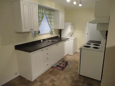 2 bedroom ground floor apartment with a small deck. Quiet neighbourhood. Mostly seniors building. Cl...