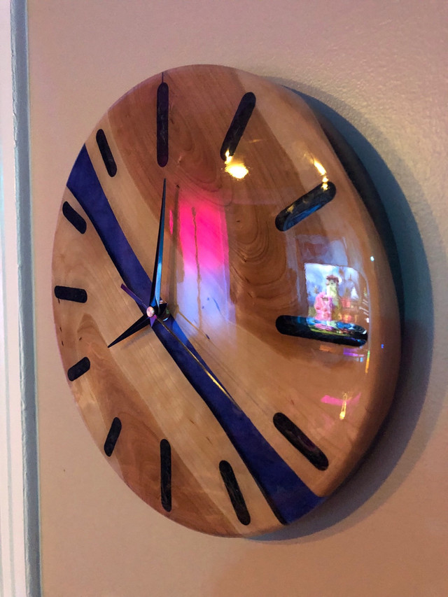 Cherry clock with purple and black epoxy in Home Décor & Accents in London - Image 2