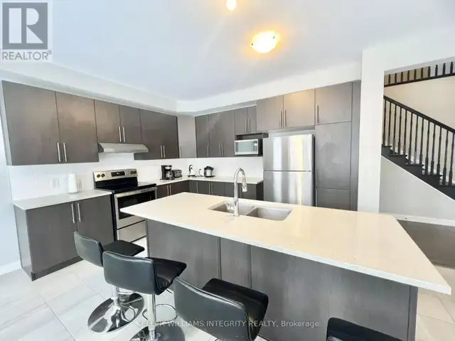 Single 4 bedroom house for Rent