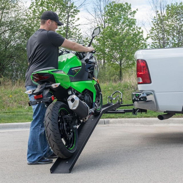 Motorcycle carriers in Motorcycle Parts & Accessories in Labrador City - Image 3