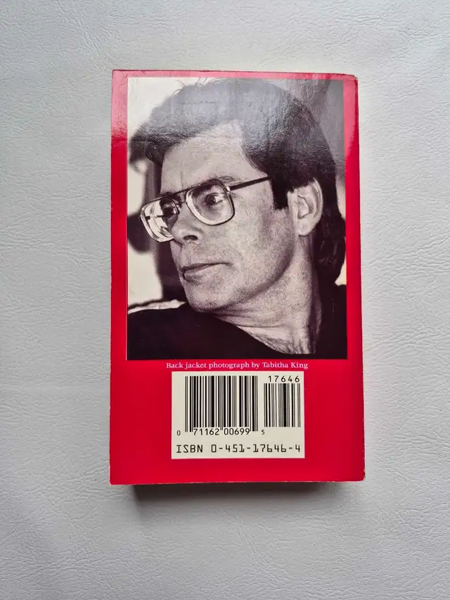 Gerald's Game by Stephen King547501789686671361