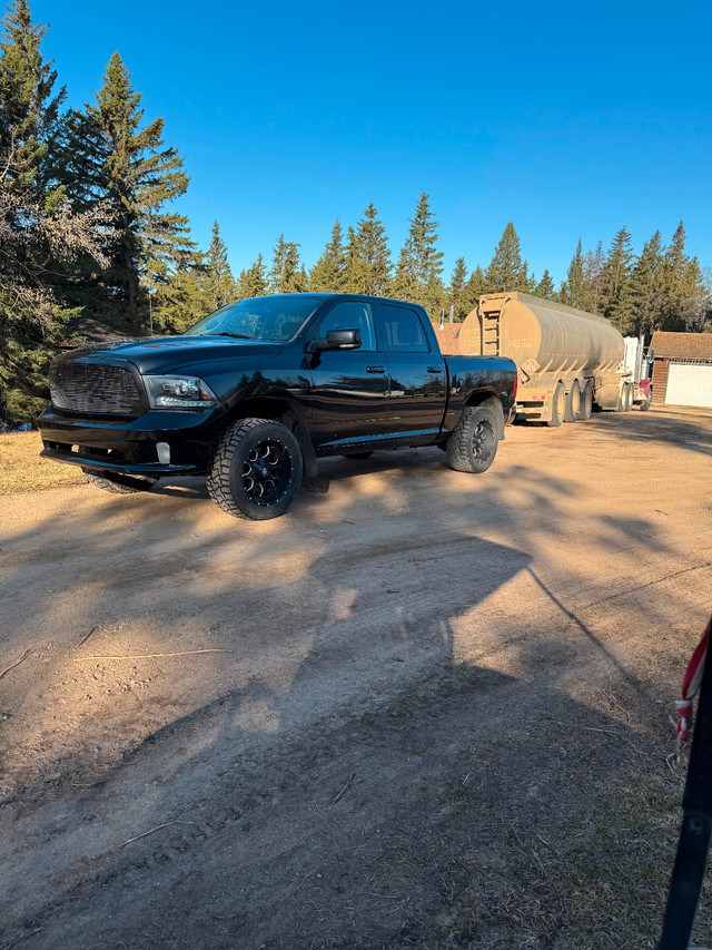 2014 dodge ram 1500 sport in Cars & Trucks in Edmonton - Image 2