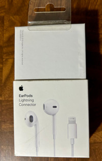 EarPods with Lighting Connector-Apple product