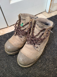 Women's Dakota work boots