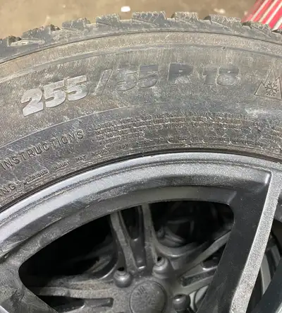 4 Michelin latitude alpin ALL WEATHER tires $420 (rims not included) 255/55R18 109h Run Flat Tires R...