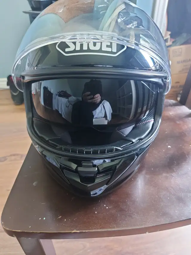 Shoei gt air 3 helmet in Motorcycle Parts & Accessories in Corner Brook - Image 4