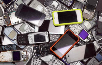 Looking for free older cell phones