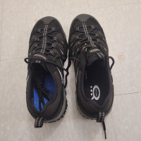 DAKOTA Safety Shoes(9EE). Brand new.