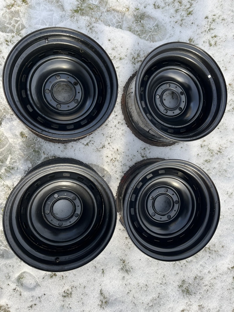 4 matching 15 x 8 Chevy gmc square body rally wheels Tires & Rims