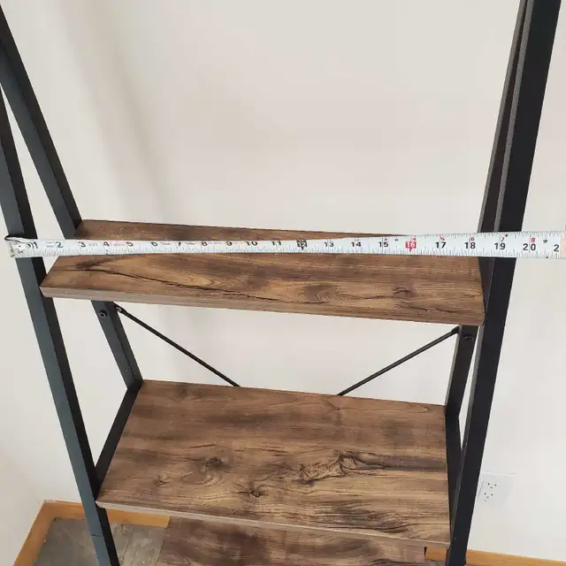 Ladder Shelf / Bookcase  in Bookcases & Shelving Units in Barrie - Image 9