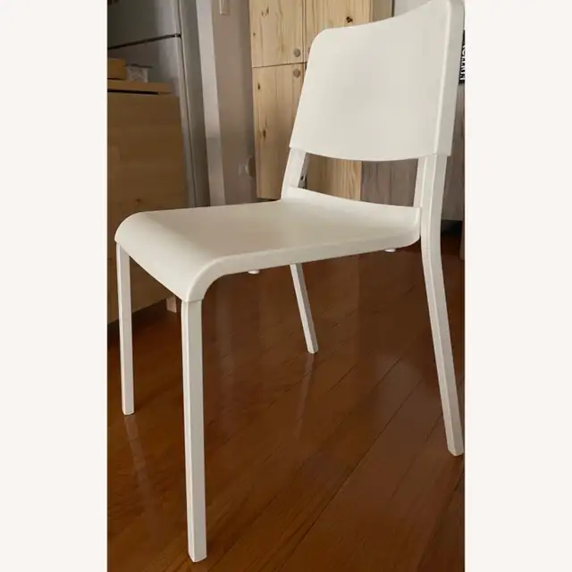 Moving sale - Used IKEA Dining room set (white) in Dining Tables & Sets in City of Halifax - Image 3