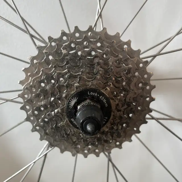 8  Speed wheelset in Frames & Parts in City of Toronto - Image 7