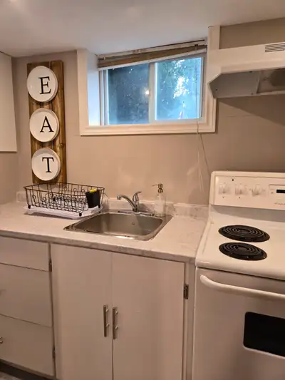 2 bedroom 2 level basement apartment Incl utilities. 1 parking space 5-10 min to downtown Peterborou...