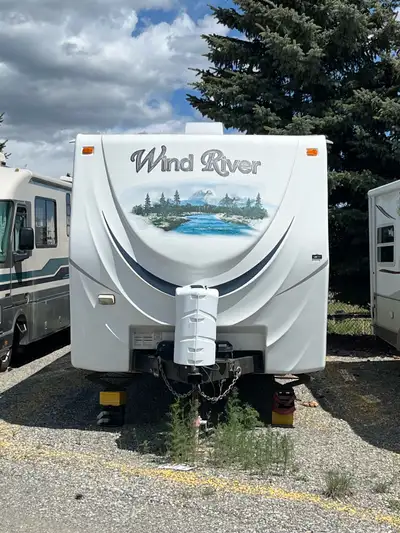 27’ Wind River, 2011, by Outdoors RV, 2702BS. Good used condition. Fully equipped and ready to go! E...