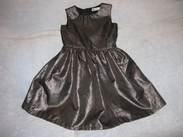 Girls Party Dresses size 10t Lot of 2 in Kids & Youth in Mississauga / Peel Region - Image 3
