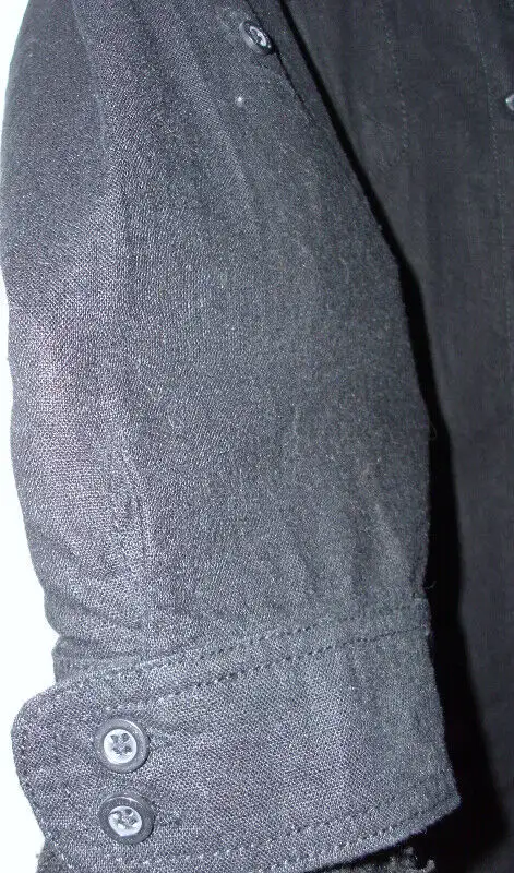 Button Down Black Dress in Women's - Dresses & Skirts in Mississauga / Peel Region - Image 4