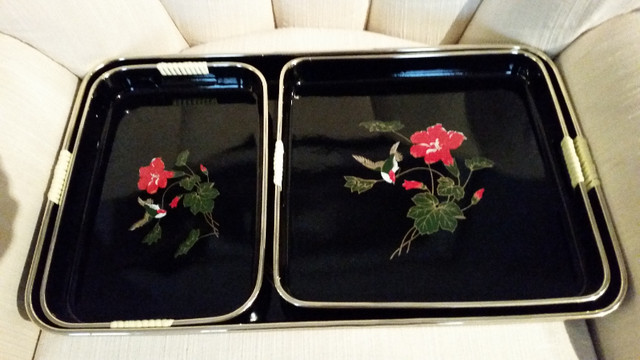 VINTAGE LACQUER SERVING TRAYS MADE IN JAPAN in Holiday, Event & Seasonal in Regina - Image 2