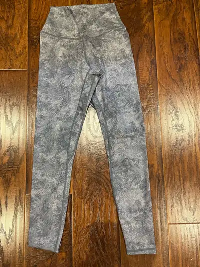 Brand New Woman’s Leggings Size Small, View more