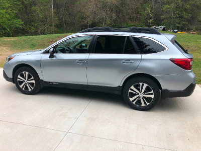 2019 Subaru Outback Limited SUV, Crossover