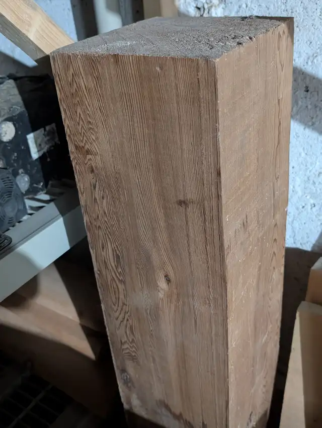 Cedar wood64520005266817120