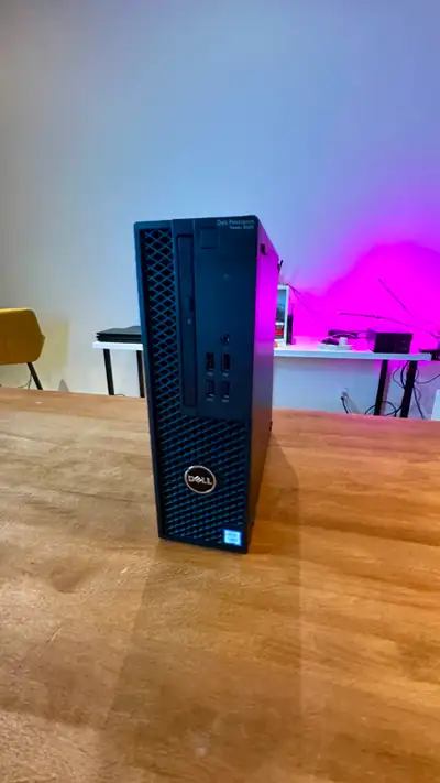 Desktop Dell PRECISION 3420 i7-7700 3.60ghz 32gb 240gb M.2, View more