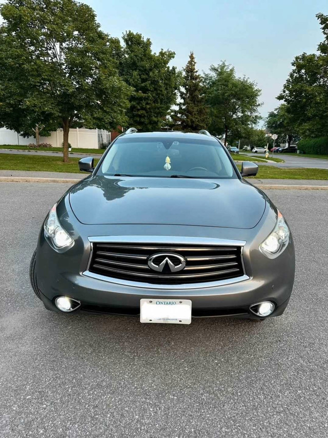 2014 INFINITI QX70 in Cars & Trucks in Ottawa - Image 2