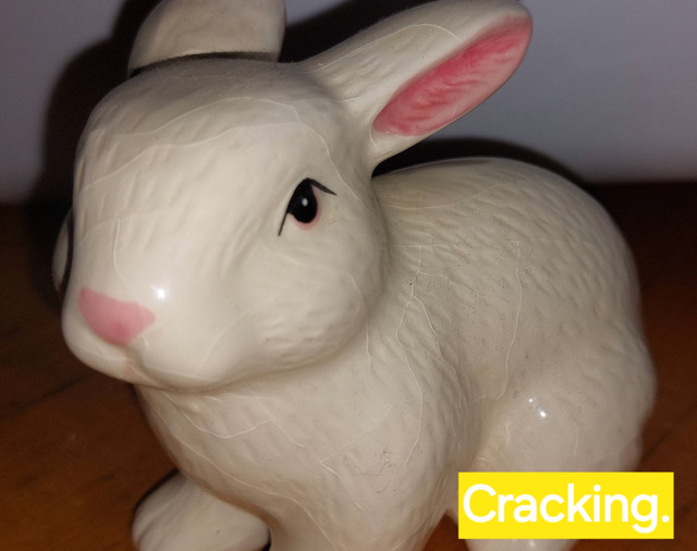 White Ceramic Bunny Figurines in Home Décor & Accents in Chatham-Kent - Image 3