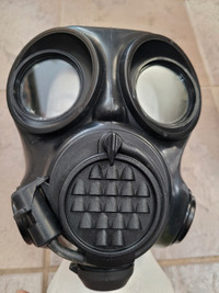 Gas Mask CZ CZOM90 with canister