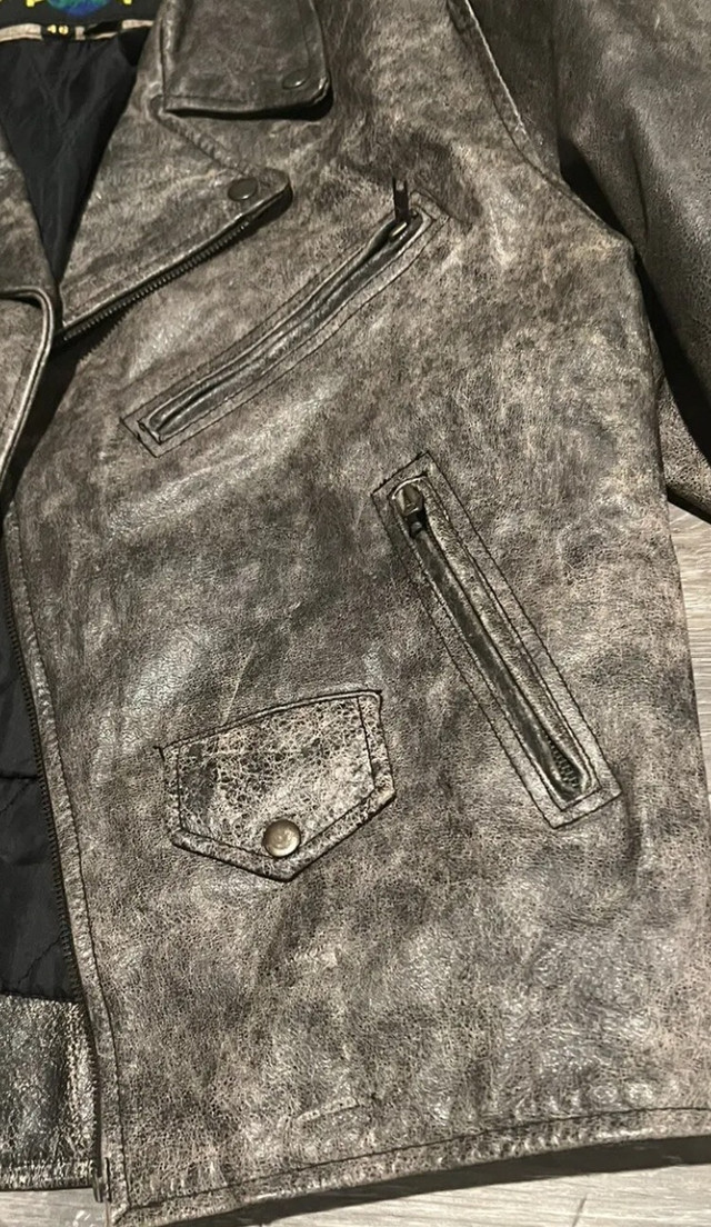 VINTAGE LEATHER BIKER JACKET 46 L - Pickering  in Men's in City of Toronto - Image 4