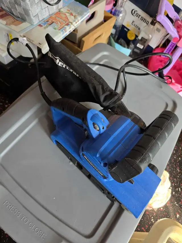 Mastercraft Electric sander65689556245250120