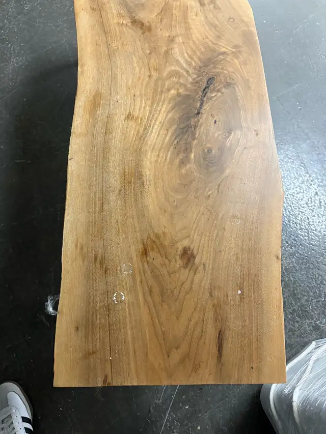 Live Edge Bench in Coffee Tables in Ottawa - Image 5