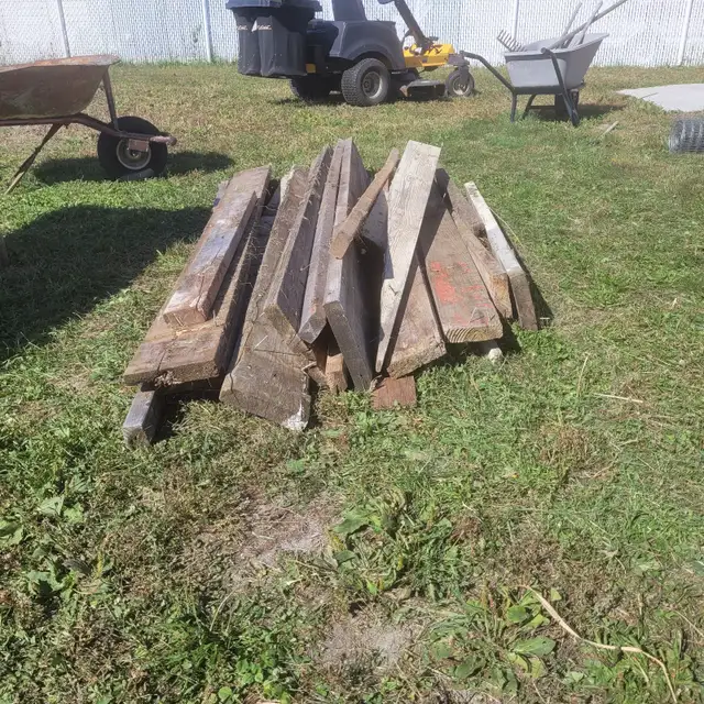 Bois de construction in Other in West Island - Image 3