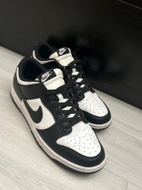 Nike Panda Dunks