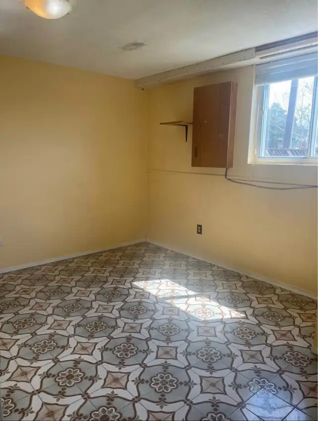 Walkout Basement for Rent in Long Term Rentals in Mississauga / Peel Region - Image 3