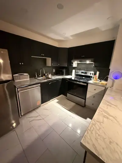 Grand appartement métro Beaudry, View more