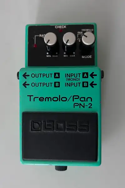 Vintage Boss pn2 in excellent condition. works excellent. Some small marks/chips in the paint here a...